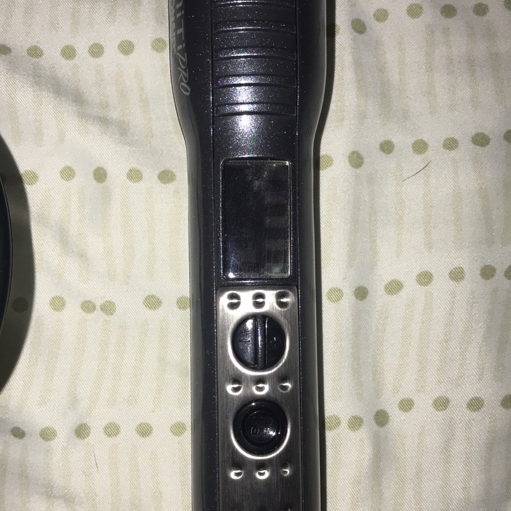Conair-Ceramic Brush - Picture 3 of 5